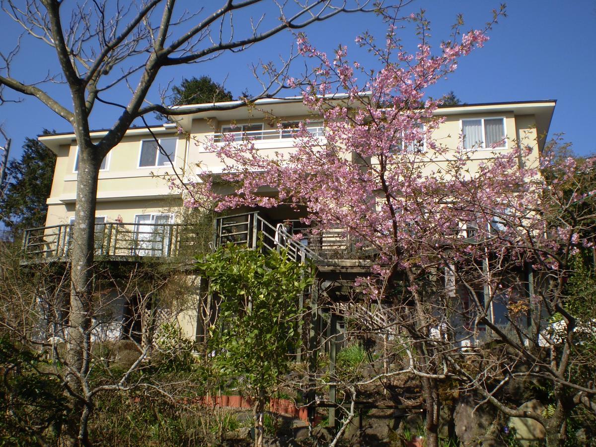 Chiisana Hotel Hanaikada อิโตะ ภายนอก รูปภาพ