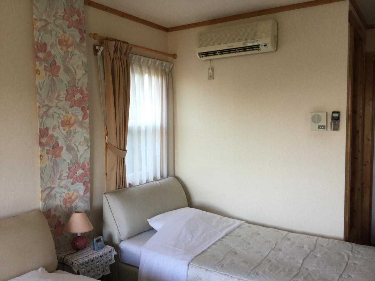 Chiisana Hotel Hanaikada อิโตะ ภายนอก รูปภาพ